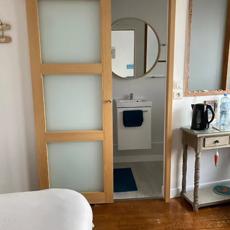 Les D'hotes De La Bed and breakfast *