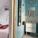 לינה וארוחת בוקר Les D'hotes De La