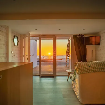 Les D'hotes De La Bed & Breakfast