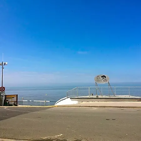 Les D'hotes De La Panzió 3*