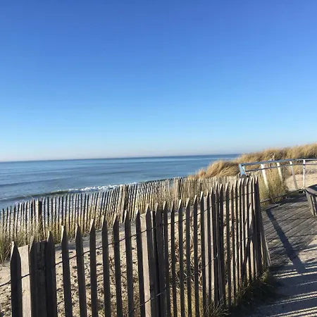 Les D'hotes De La Bed & Breakfast 3*