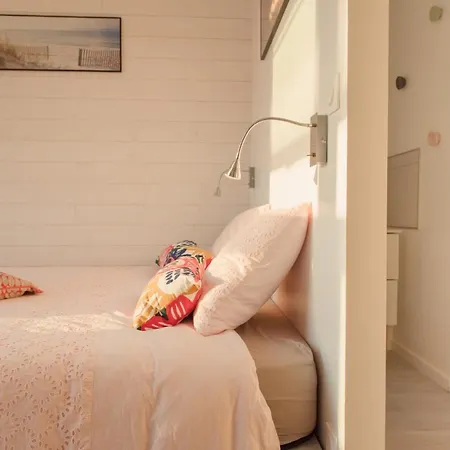 Bed & Breakfast Les D'hotes De La 3*